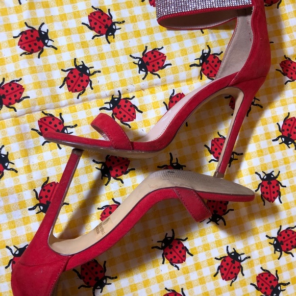 Red Stiletto with Rhinestone by Olivia Ferguson - Picture 4 of 8